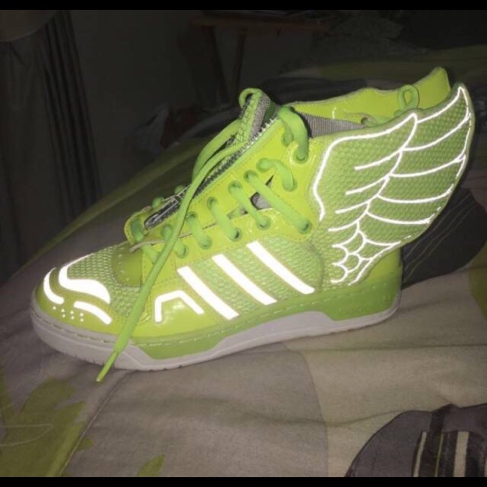 Neon Jeremy Scott 2.0